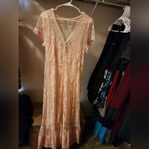 NWT Torrid Blush Lace Maxi Dress